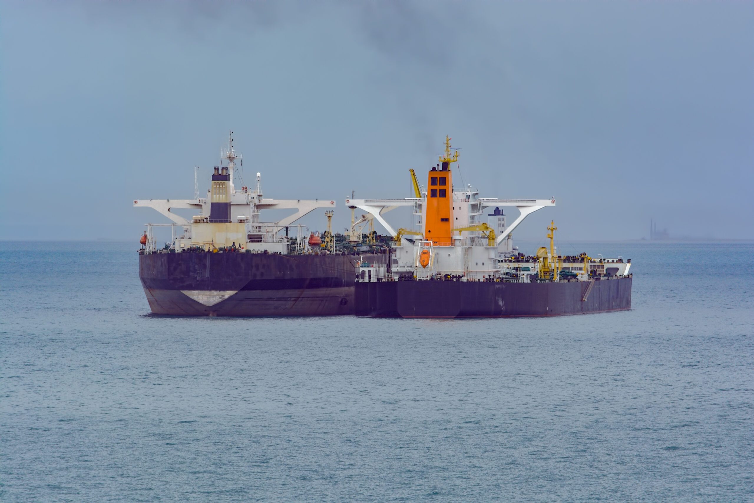 Loading anchored oil supertanker via a ship-to-ship oil transfer Refuelling or bunkering in marine terms is carried out using a small raid tanker to pump the bunker fuel into the bigger ship via a ship-to-ship oil transfer (STS).