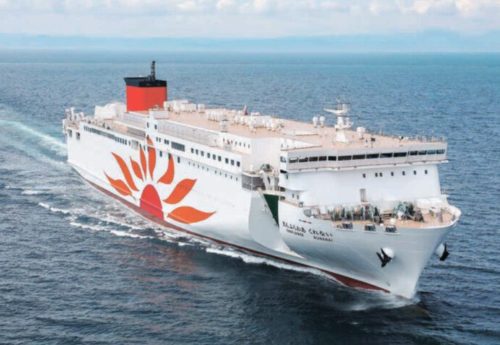 Japan´s First LNG Fueled Ferry “Sunflower Kurenai” Entered Service by Shipping Telegraph