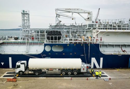 Avenir LNG in Germany´s First Direct LNG Unloading Operation From Ship-to-Truck by Shipping Telegraph