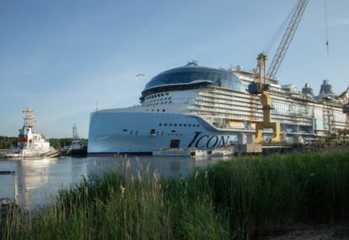 Icon of the seas returned from her sea trial as cruise news