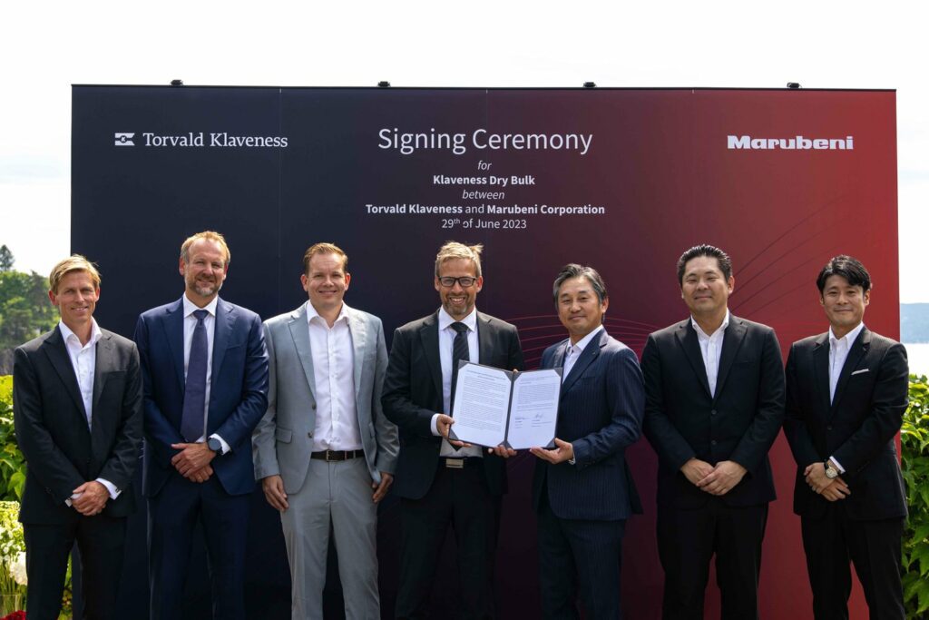 Klaveness+Marubeni+signing