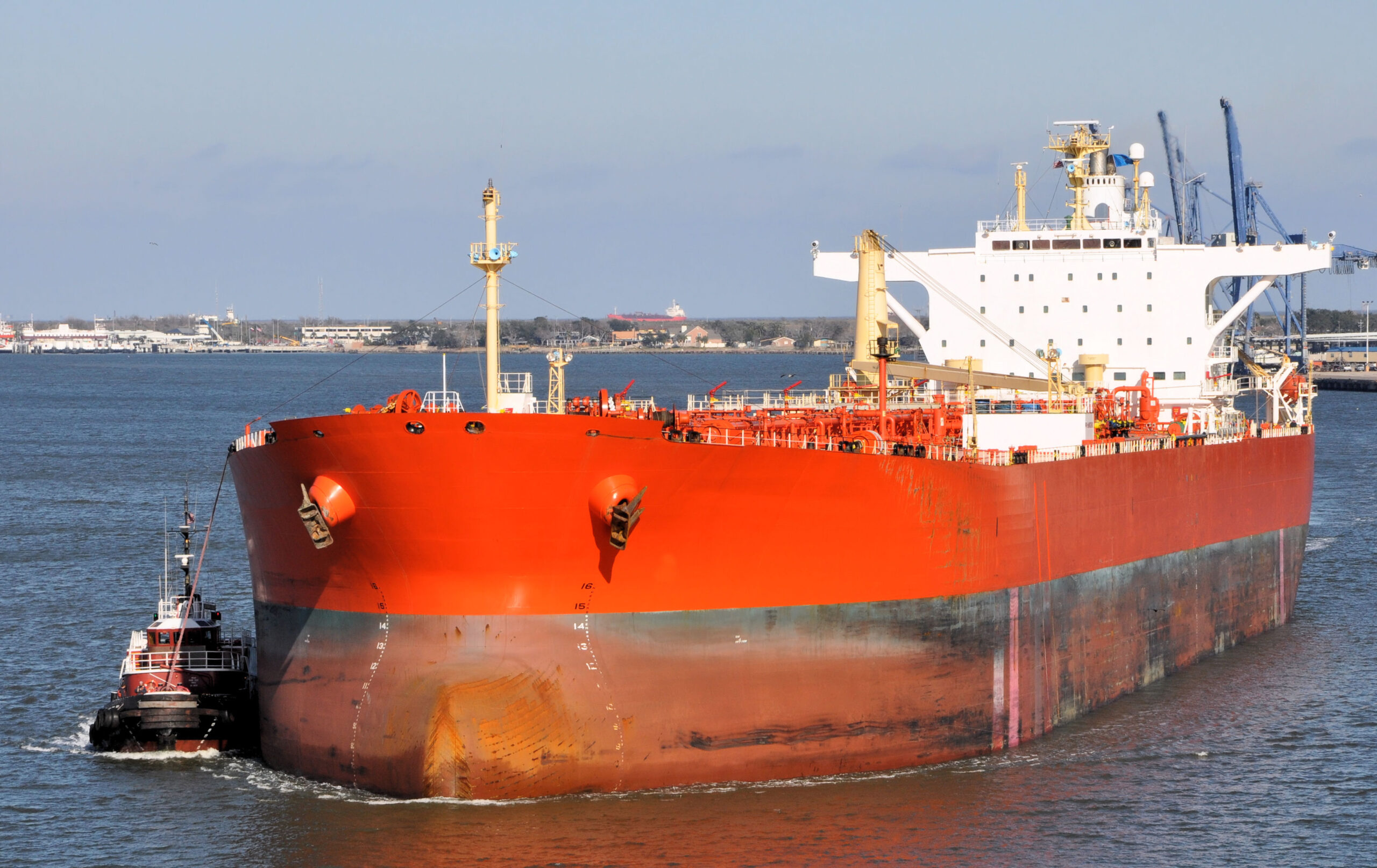 Oil tanker in ballast is arriving to Galveston Texas.