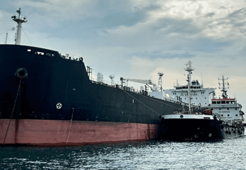 Monjasa tanker supplying bunkers