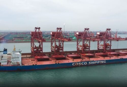 Mv Yuan Yi Hai under discharging at Qingdao Port