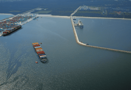 Swinoujscie container port illustration