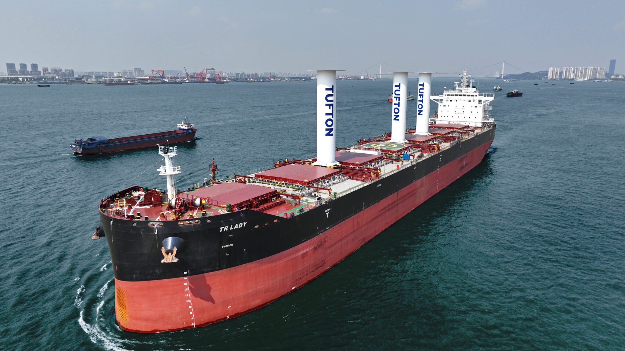 Tufton Kamsarmax Bulker Installed With Rotor Sails Saves 10% of Fuel