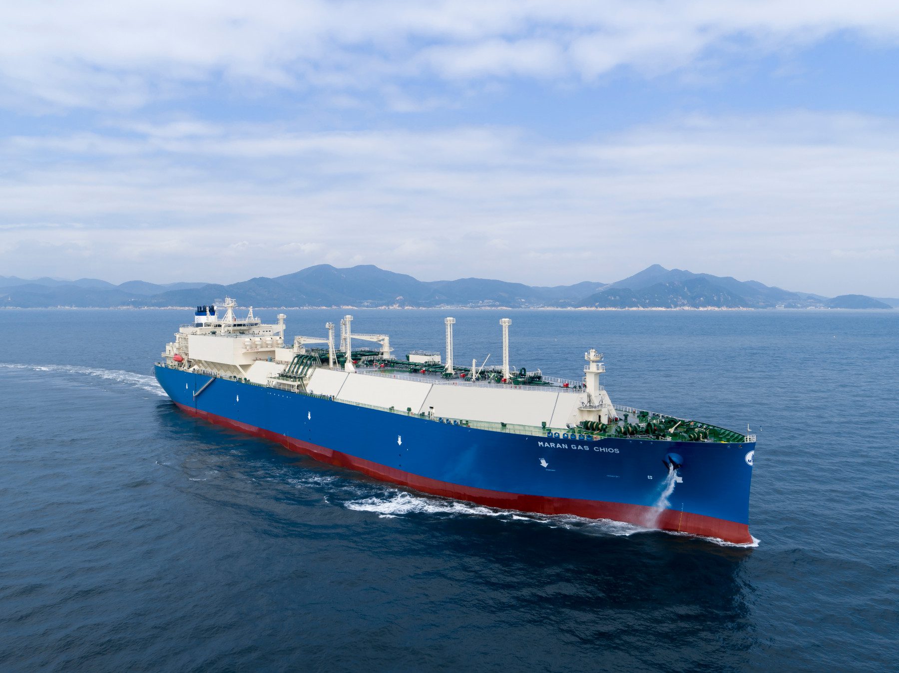 Shipping leaders collaborate in methane abatement solution onto Angelicoussis LNG carrier