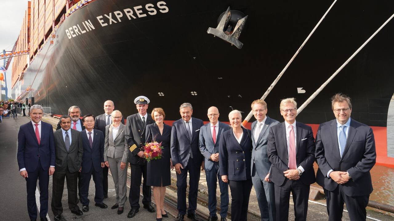 German First Lady Elke Büdenbender Christens the “Berlin Express”