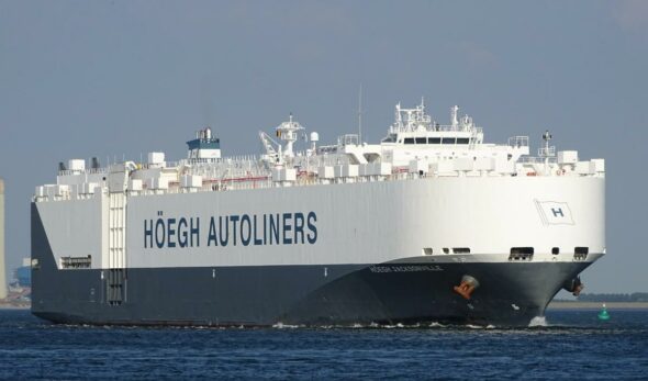 Höegh Autoliners offloads one car carrier for $63m and buys another
