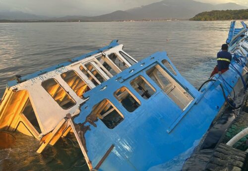 Philippine Recovers Capsized Wreck and Identifies Tanker Responsible for Collision