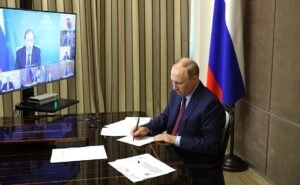 Russia Plans to Boost Subsidies for its Struggling Shipyards