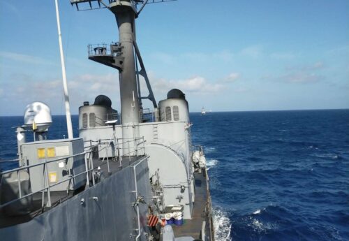 Philippine navy begins second joint patrol with US in South China Sea