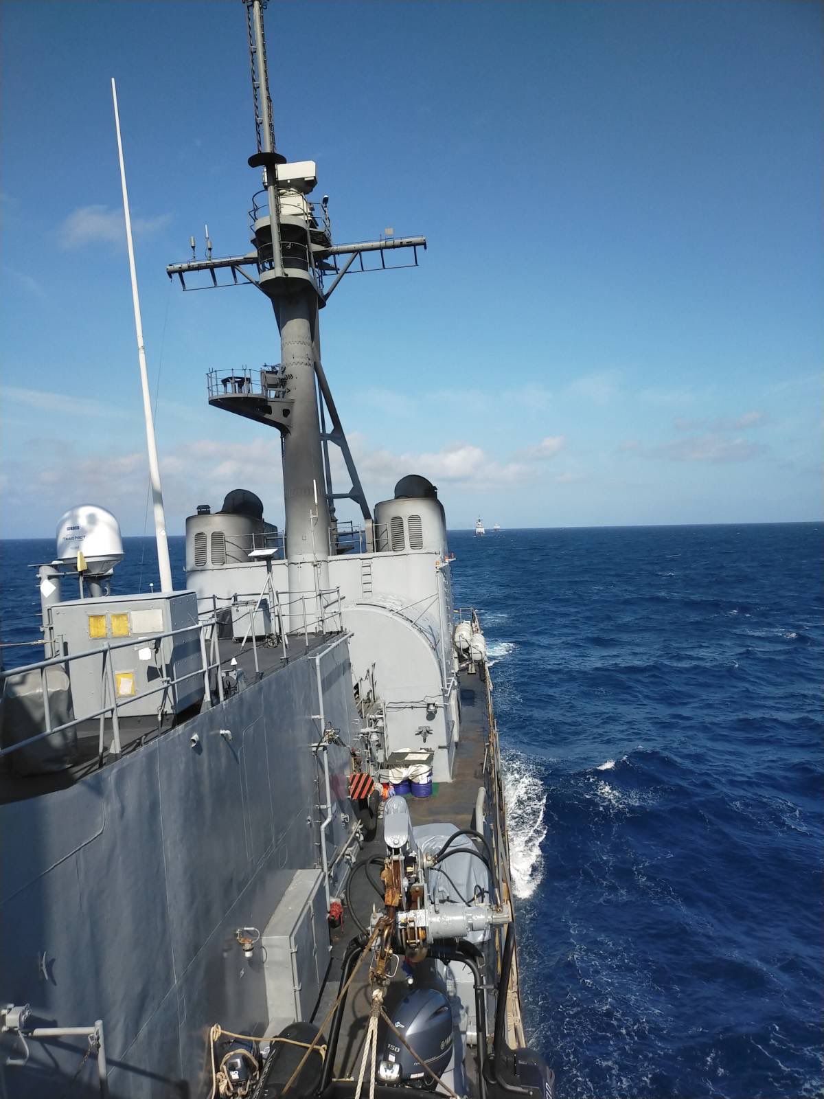 Philippine navy begins second joint patrol with US in South China Sea
