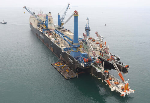 Saipem Confirms Incident on Castorone Pipelayer at Scarborough Gas Project