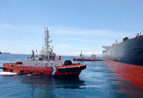 Boluda tug in Gibraltar