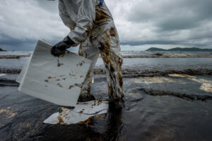 Brazil Investigates Alleged Oil Spill From Panama-Flagged Tanker