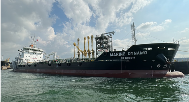 Chevron charters first hybrid fuelling barge in Singapore