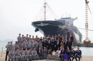 DH Shipbuilding succeeds in building 8,000 teu boxship trio