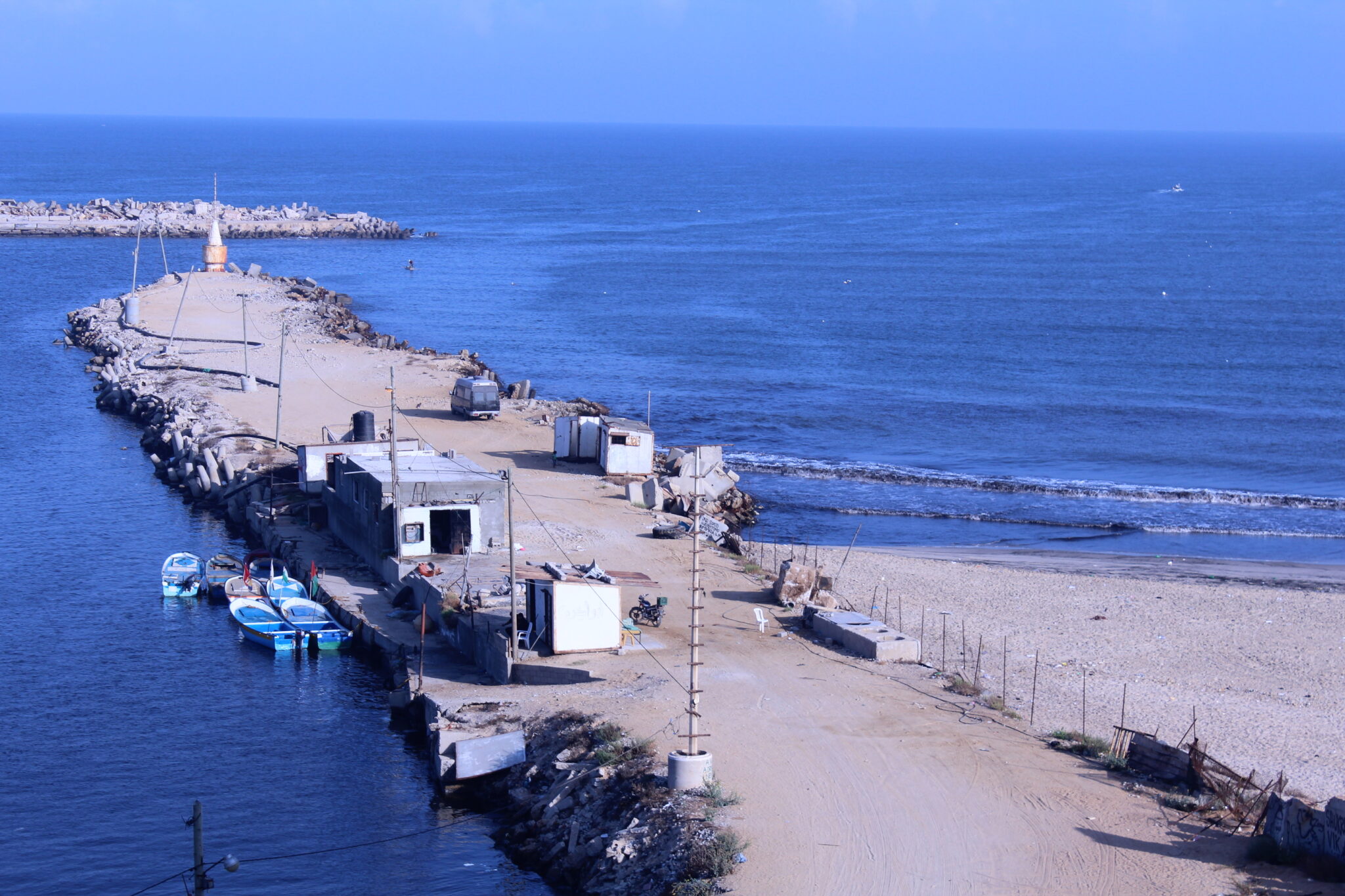 US military begins building aid pier off the coast of Gaza | Port news ...