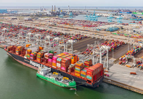 Hapag-Lloyd takes largest ship-to-ship LBM delivery to date made