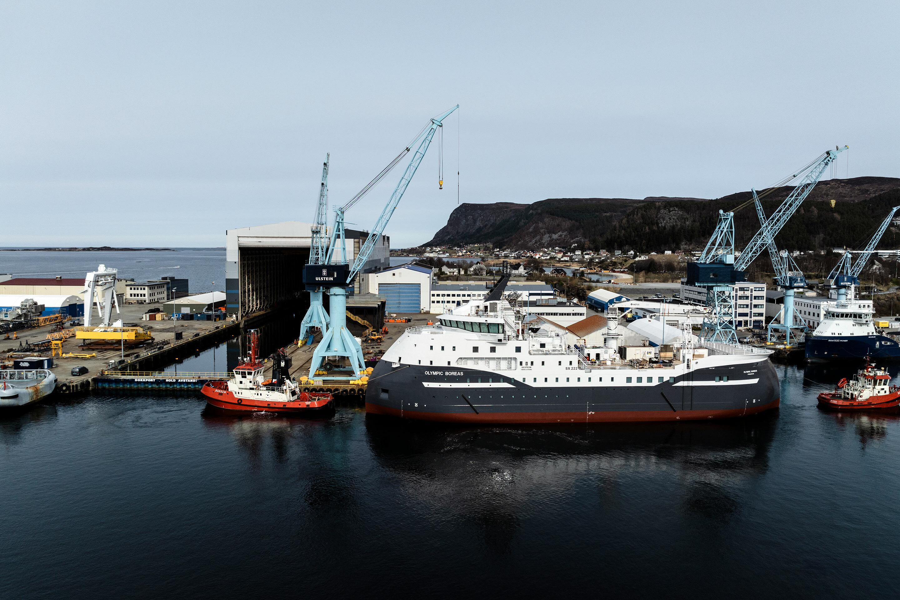 First Olympic commissioning service operation vessel launched by Ulstein