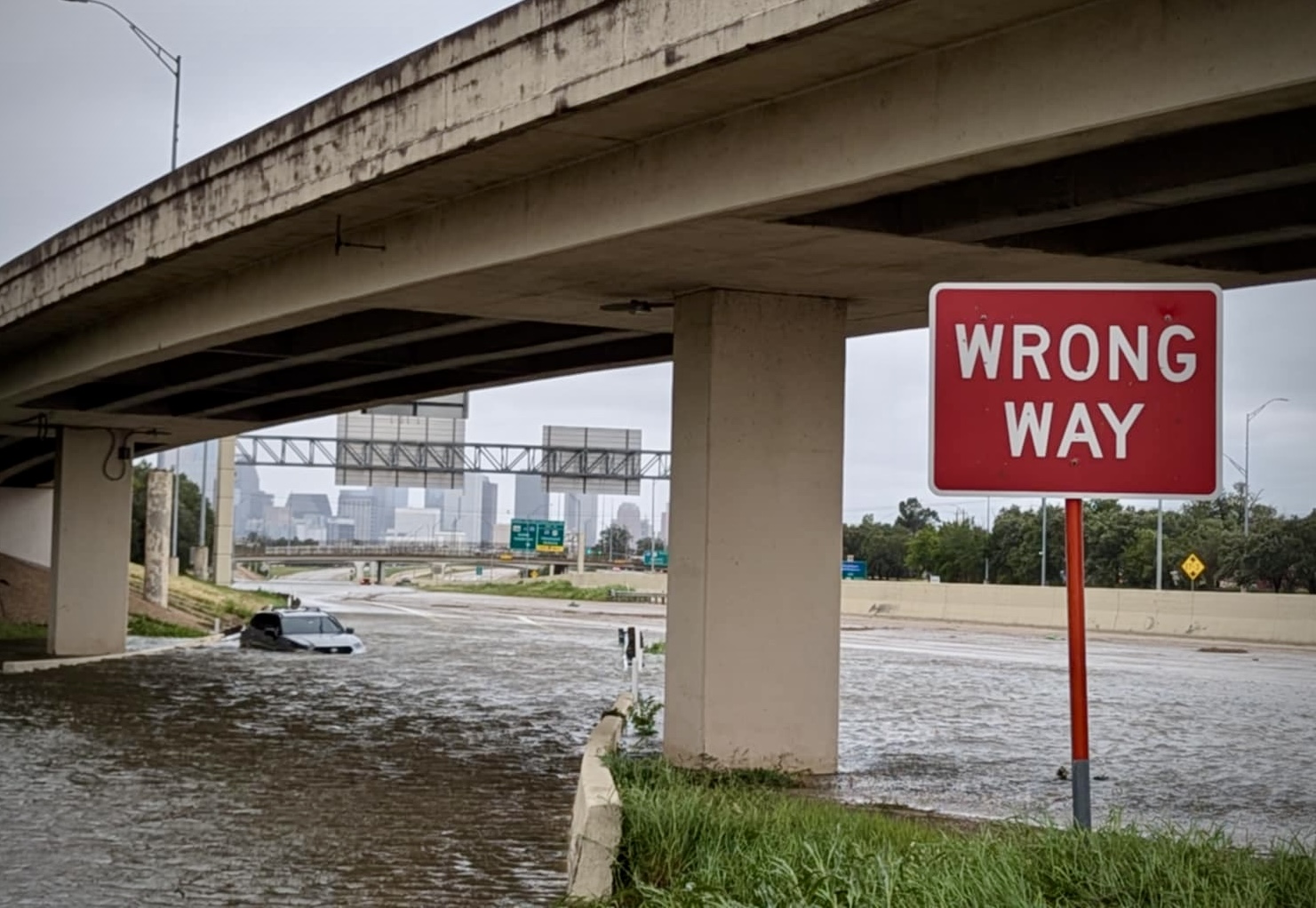 Largest Texas ports close due to Hurricane Beryl