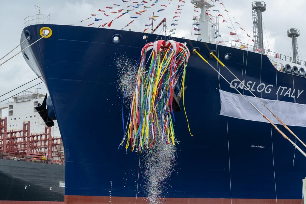 Peter G. Livanos owner GasLog adds Hanwha’s LNG carrier to fleet