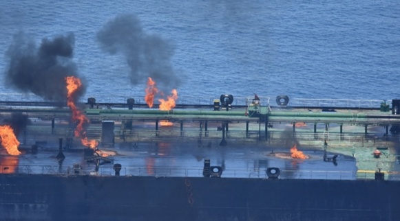 Stricken tanker Sounion poses growing Red Sea pollution risk