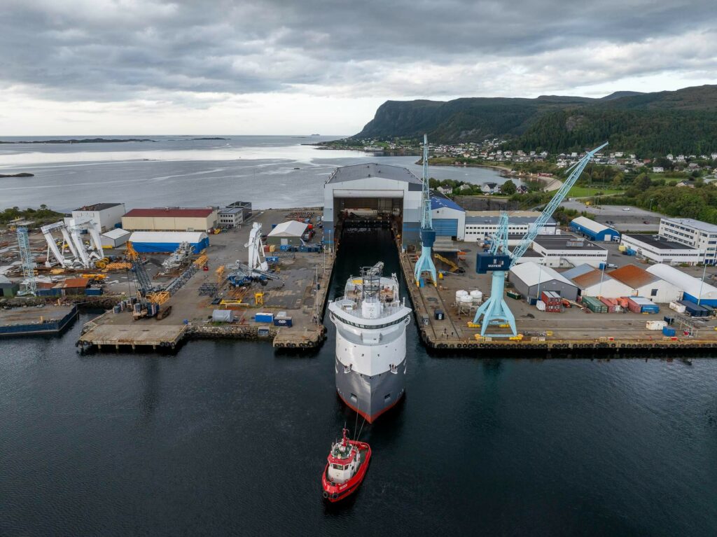 Ulstein Verft launches second CSOV for Olympic