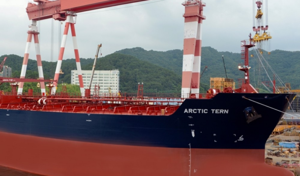 K Shipbuilding’s first 50,000 DWT LNG dual-fuel MR tanker delivered to LR Class