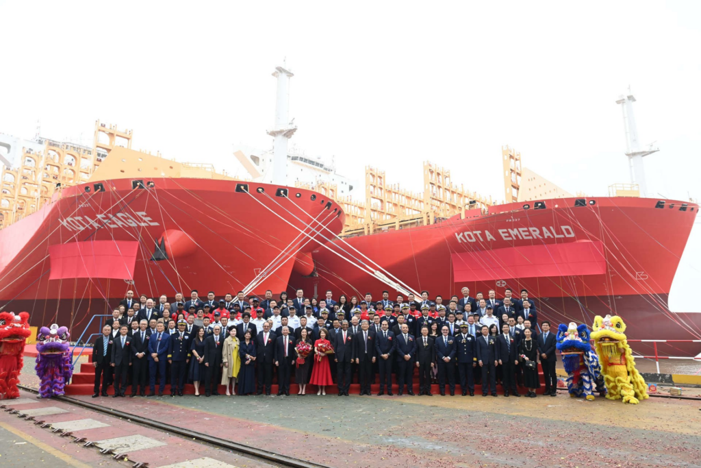 PIL unveils first two 14,000 TEU LNG dual-fuel boxships