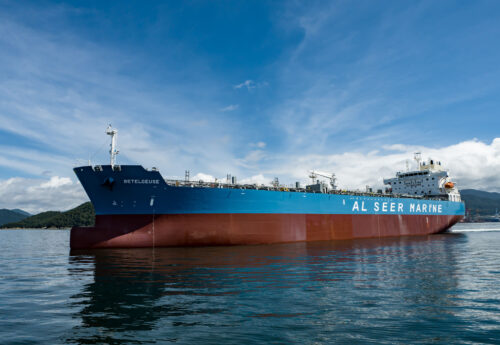 Al Seer Marine and Damen jv expands into commercial shipbuilding