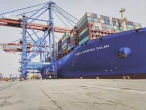 ‘Power of China’: Cosco Shipping orders six new 13,600 TEU boxships