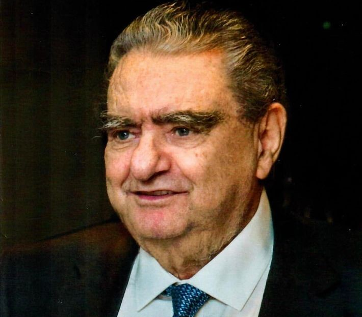 Greek billionaire oil and shipping magnate V. Vardinogiannis passed away