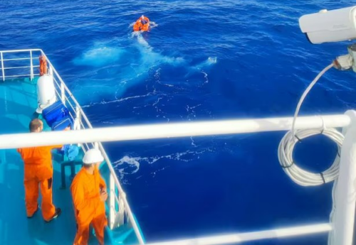 Orange Ocean fruit juice tanker saves solo boater from sinking vessel