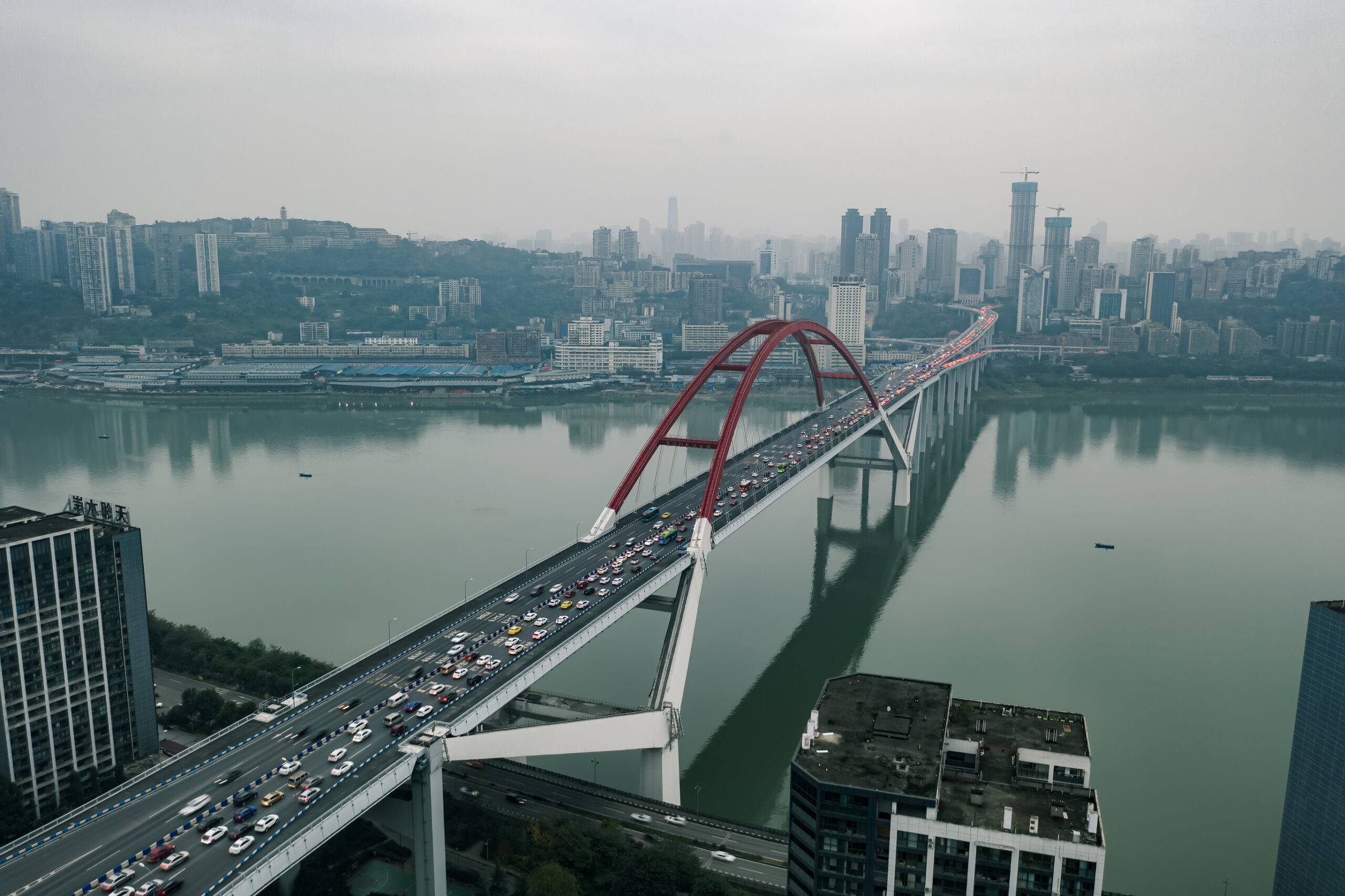 Japanese and Singaporean bulk carriers collide in Changjiang River, China