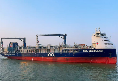 MPC Container Ships secures 15-year charter for newly delivered boxship