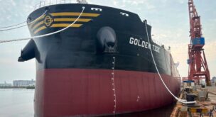 Golden Ocean declares purchase options for eight capesizes