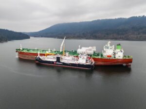 Seaspan puts Canada on the map with first ship-to-ship LNG bunkering