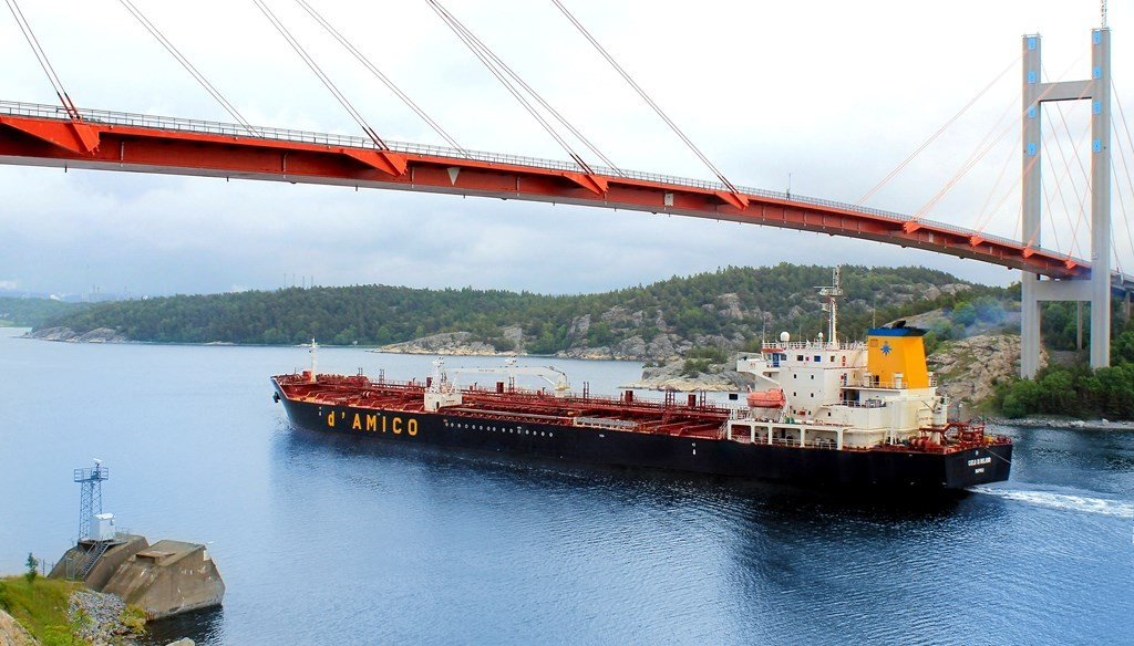 D’Amico International seals charters for MR2 and LR1 at strong rates
