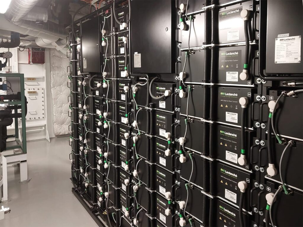 Aurora Botnia batteries