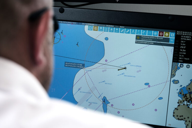 Danpilot remote pilotage