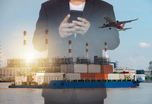 From habit to hazard at sea: Distraction from personal electronic devices