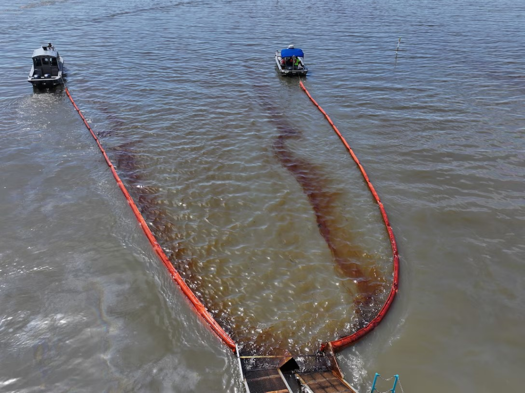 Oil discharge under control near Garden Island Bay, Louisiana