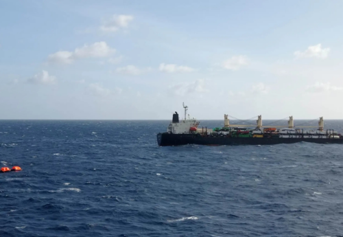 South Korean bulker rescues 23 crew members in distress in Indian Ocean