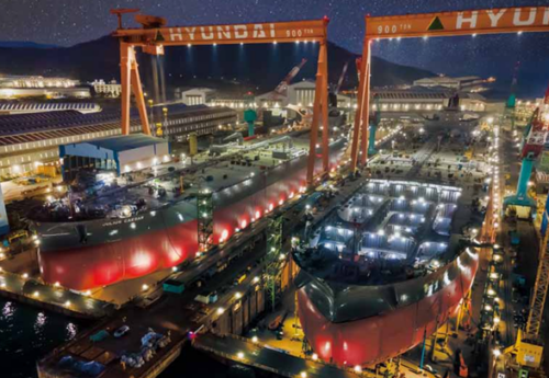HD Hyundai Lands Mega-Order for Eight Containerships in Asia