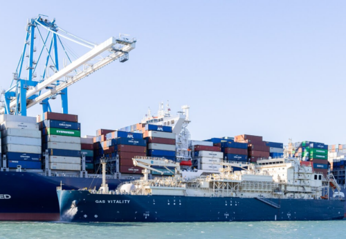 CMA CGM and TotalEnergies launch LNG bunkering venture at large European port