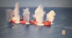 Shocking video shows the attack on Greek-owned Magic Seas in Red Sea