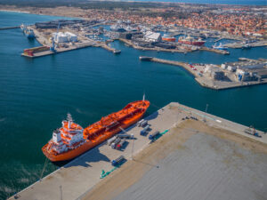Danish Customs officers fine ship and crew for illegal cigarettes in Skagen