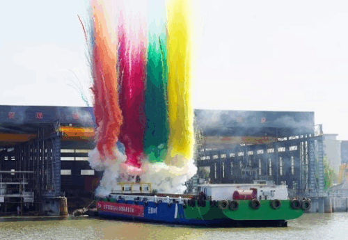 Geely launches methanol-hydrogen hybrid electric riverboat in China
